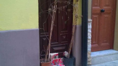 Come i volantini pubblicitari diventano un danno per la città